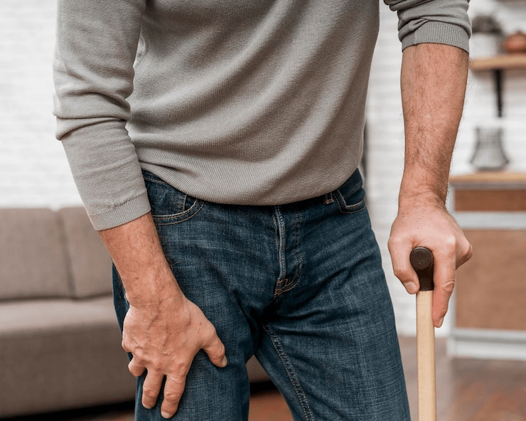 Hip Pain Treatment in North Delhi